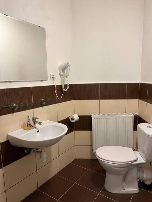 12# Sunflower Cozy Apartment 布达佩斯 外观 照片